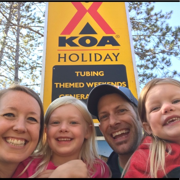 Meet your Posher, Carissa - Picture 5 of 5